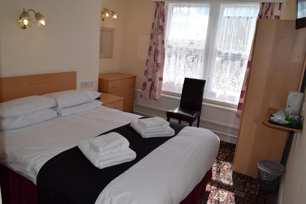 Westminster Hotel Rhyl Zewnętrze zdjęcie