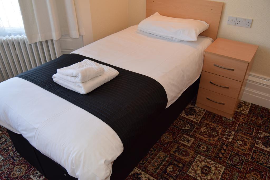 Westminster Hotel Rhyl Zewnętrze zdjęcie
