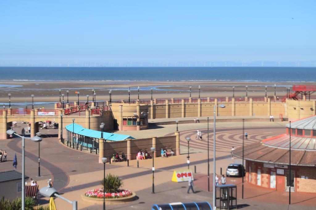 Westminster Hotel Rhyl Zewnętrze zdjęcie